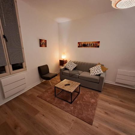 Le Saint Jean , Centre Historique, Wifi, Tout Equipe, Ideal Famille, Business, Ou Simple Escapade Niort Extérieur photo